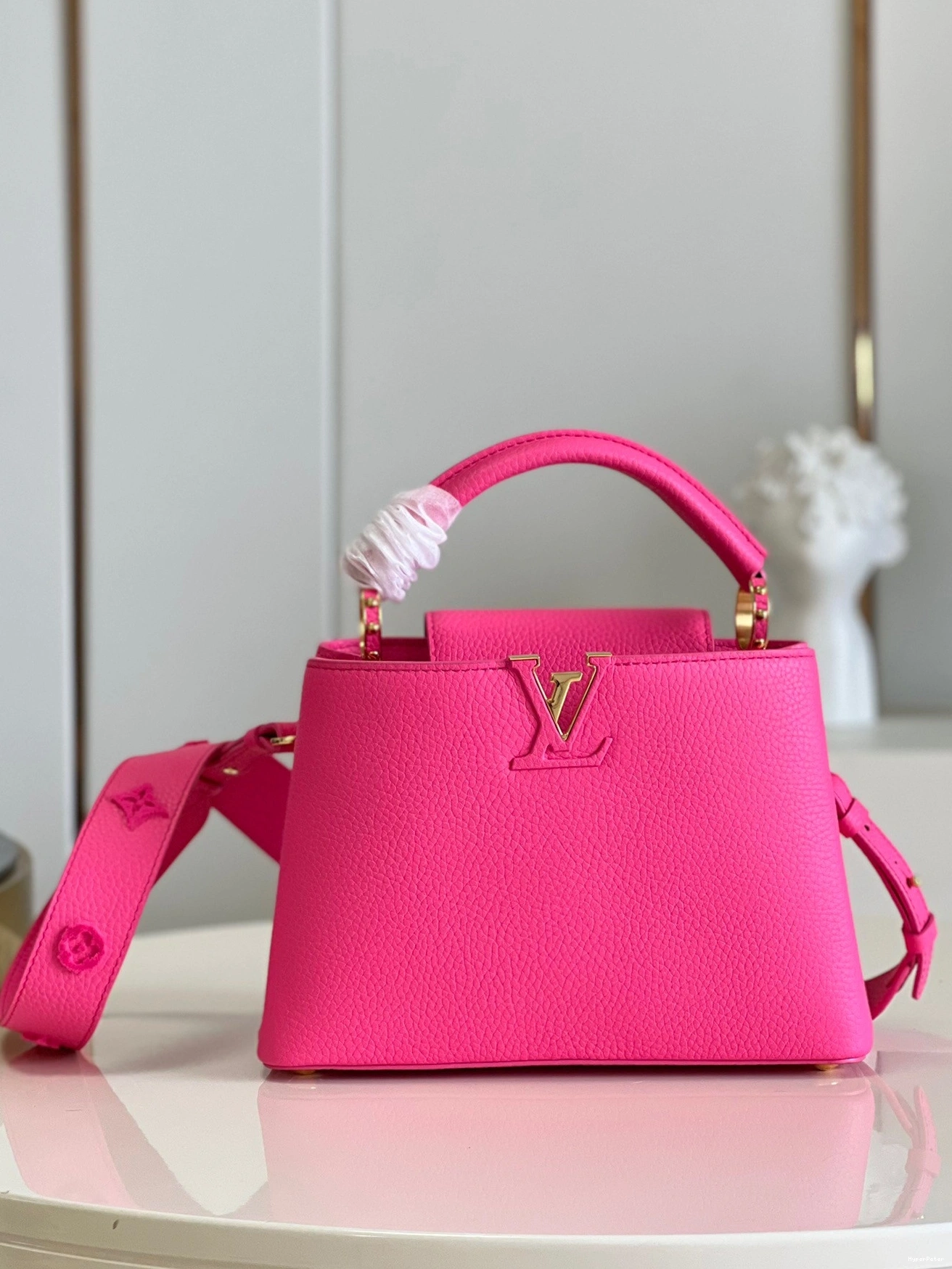 VUITTON BB CAPUCINES LOUIS 0817
